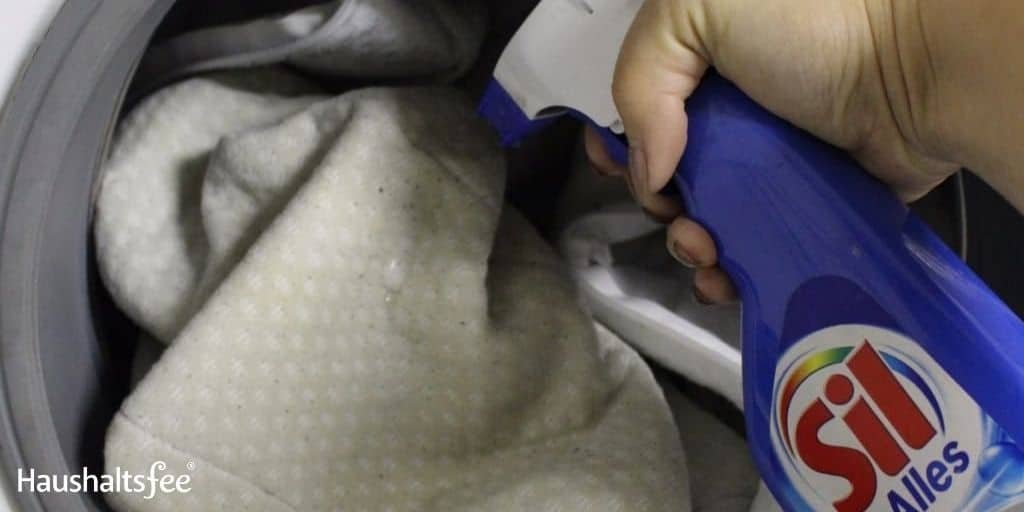 Sauberes Bett durch sauberen Matratzenbezug. Einen Matratzenbezug mit Reißverschluss kannst du in der Waschmaschine waschen.